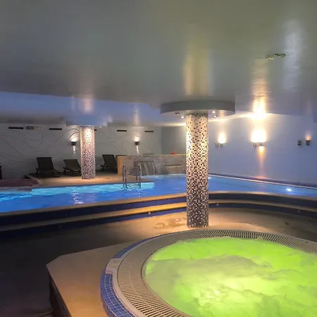 La Terrassa 3* بلاتجا ذارو