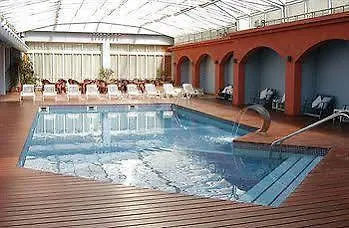 La Terrassa 3*