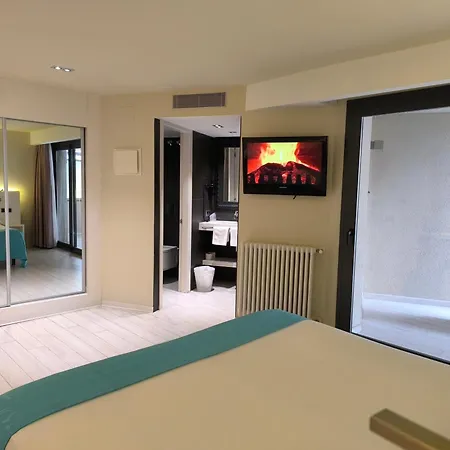 拉特拉萨spa酒店 3*