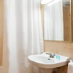 La Terrassa 3*